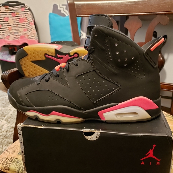 Sold....Jordan 6 Infared 2014 size 13 - Picture 4 of 10